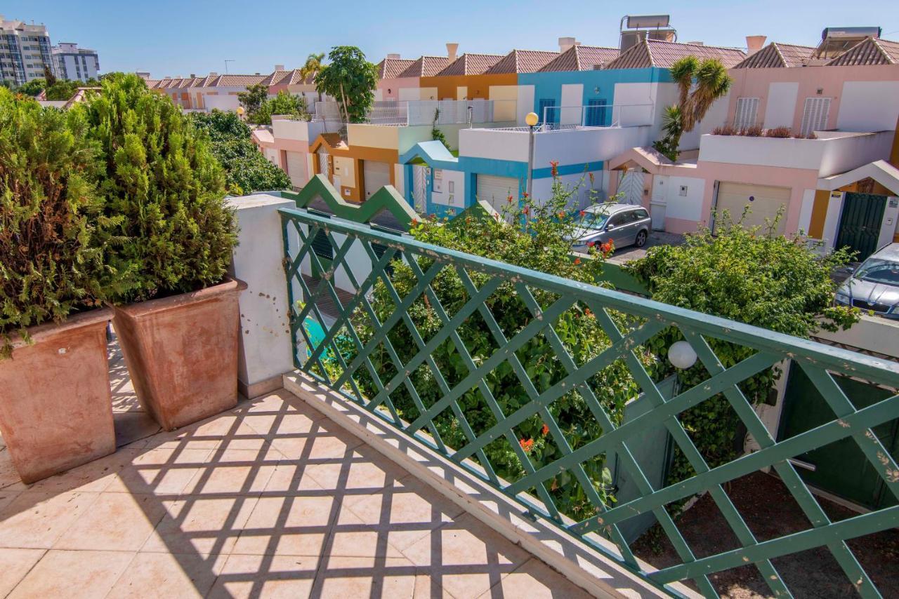 דירות Holiday House In Elite Residential Area Of פארו מראה חיצוני תמונה